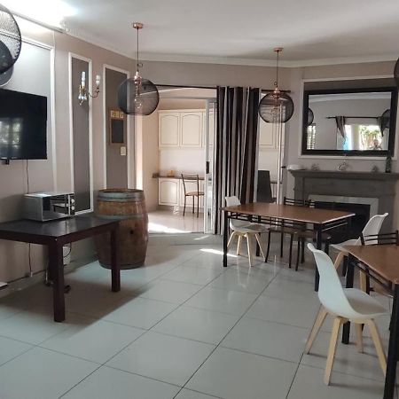 Sunbell Ventures Guesthouse Κέιπ Τάουν Εξωτερικό φωτογραφία